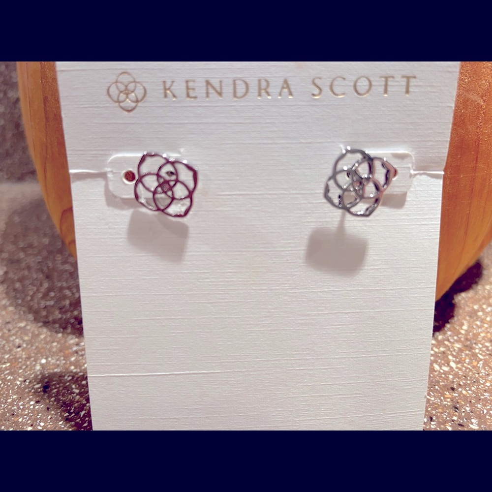 Kendra Scott Stud Silver earrings